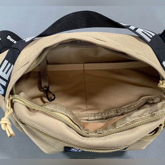 SUPREME ๐ waist bag in Khaki. Unisex Design. OS.๐ฅ!!! - Picture 3 of 6